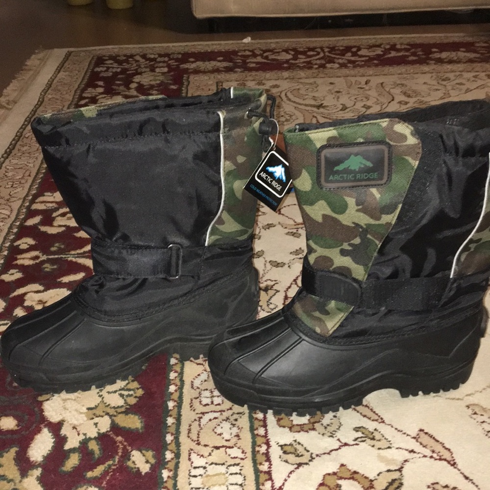 Attic Ridge Stormy Boys boots